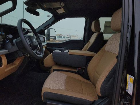 New 2026 Ford F350 XLT w/ FX4 Off-Road Package AWD/4WD image 19