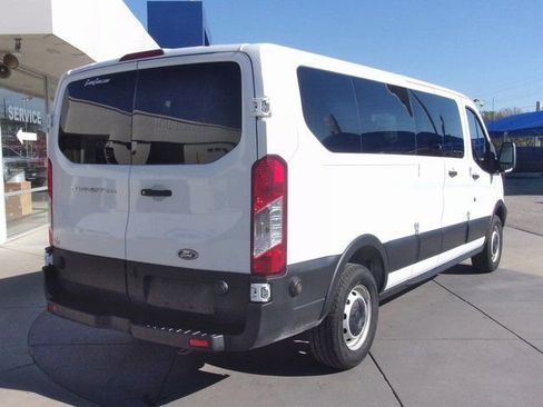 Used 2019 Ford Transit 350 XL image 8