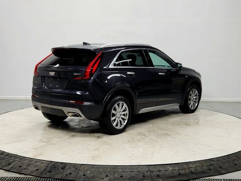 Used 2023 Cadillac XT4 Premium Luxury image 7
