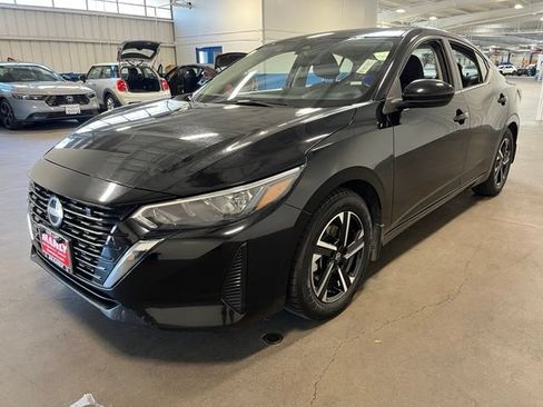 Used 2024 Nissan Sentra SV w/ All-Weather Package FWD image 7