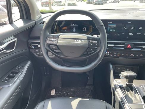 New 2026 Kia Sportage EX AWD/4WD image 12
