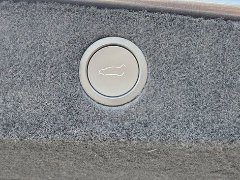 Used 2025 Tesla Model 3 RWD image 21