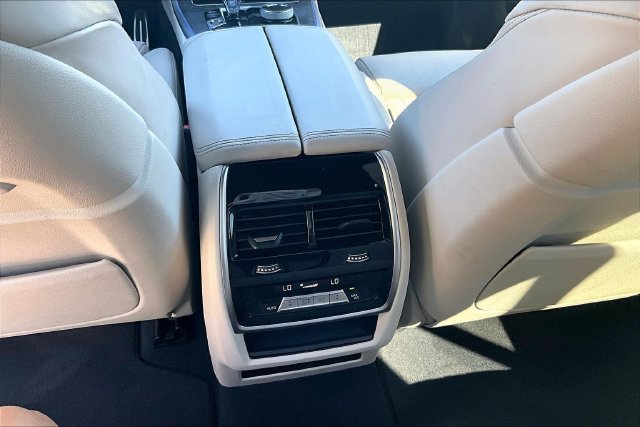 Used 2021 BMW X5 sDrive40i w/ M Sport Package RWD image 23