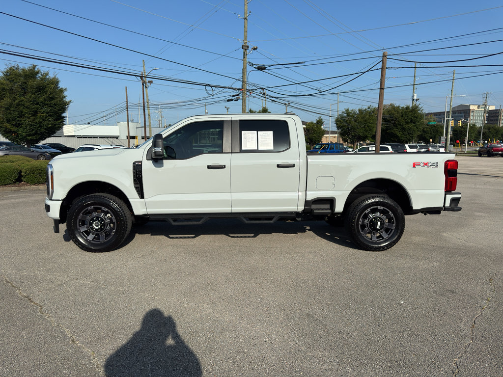 Used 2025 Ford F250 XL w/ STX Appearance Package AWD/4WD image 4