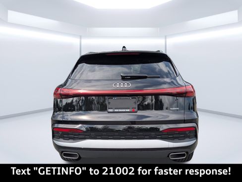 New 2025 Audi Q5 Premium Plus AWD/4WD image 3