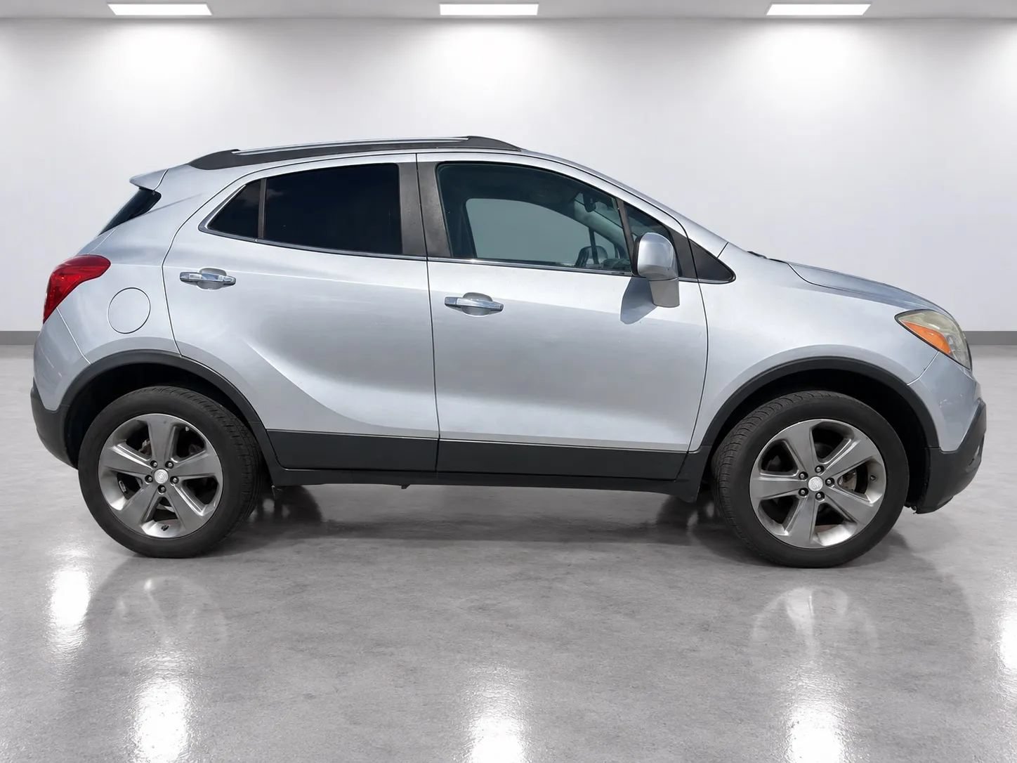 Used 2013 Buick Encore Convenience AWD/4WD image 4