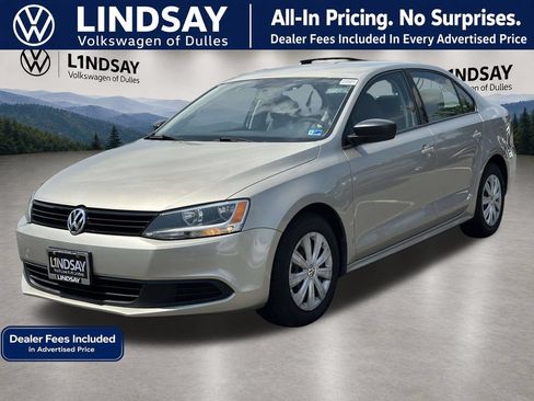 Used 2013 Volkswagen Jetta S FWD image 4