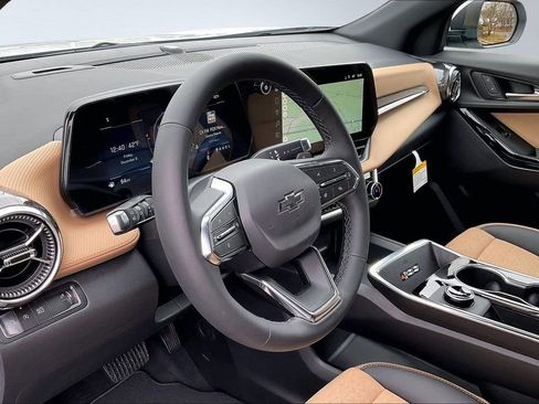 New 2026 Chevrolet Equinox ACTIV w/ Convenience Package III image 7