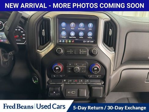 Used 2021 Chevrolet Silverado 2500 LT w/ Convenience Package AWD/4WD image 16