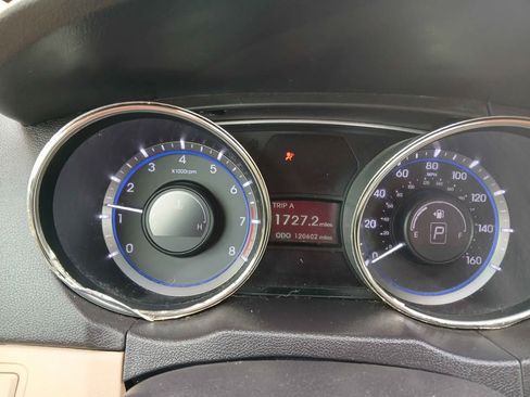 Used 2011 Hyundai Sonata GLS image 12