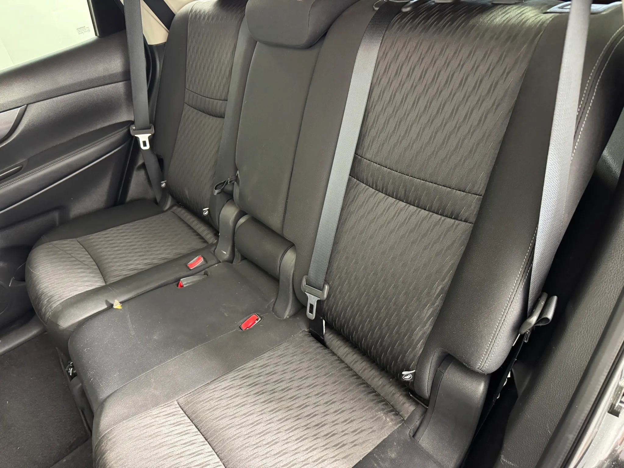 Used 2020 Nissan Rogue SV AWD/4WD image 33