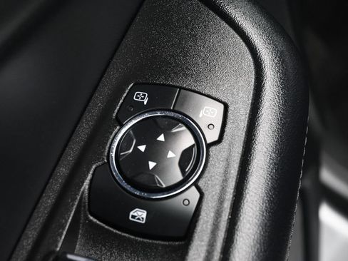 Used 2023 Ford Edge SEL AWD/4WD image 14