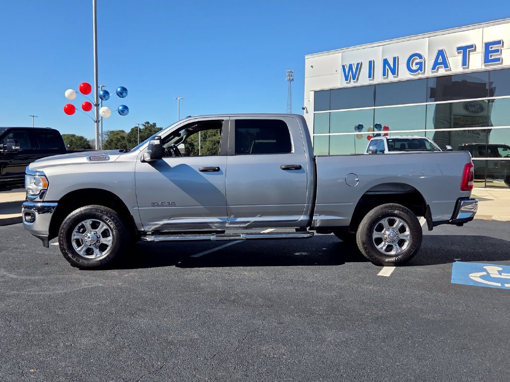 Used 2024 RAM 2500 Big Horn w/ Safety Group AWD/4WD image 2