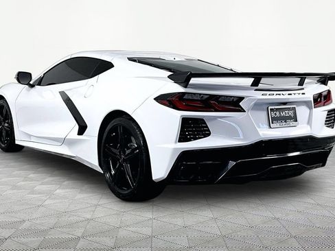 Used 2026 Chevrolet Corvette Stingray Coupe w/ Z51 Performance Package RWD image 4