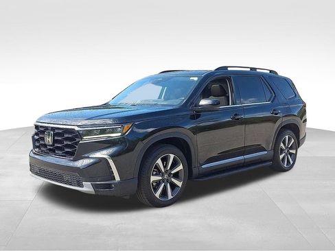 Used 2023 Honda Pilot Elite image 3