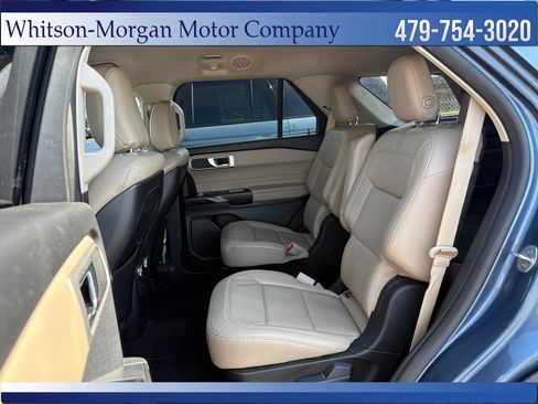 Used 2020 Ford Explorer XLT w/ Equipment Group 202A AWD/4WD image 31