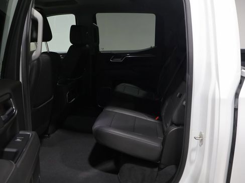 Used 2023 Chevrolet Silverado 1500 LTZ AWD/4WD image 19