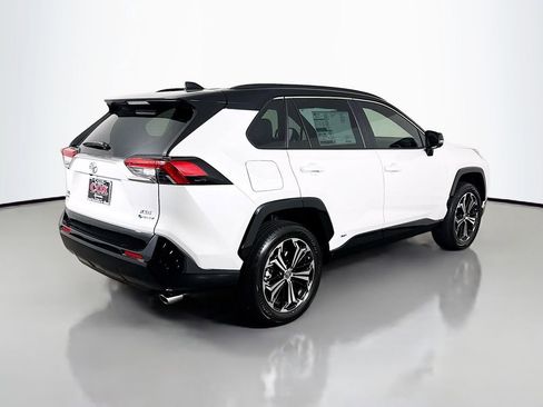 New 2025 Toyota RAV4 XSE image 5