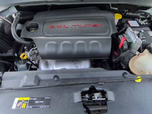 Used 2022 Jeep Compass Limited image 37
