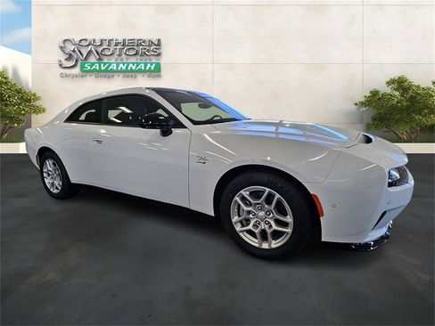 New 2025 Dodge Charger R/T w/ Quick Order Package 25M R/T image 7