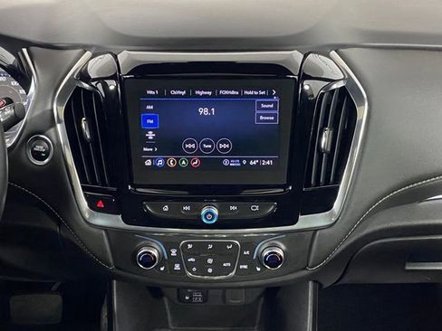 Certified 2023 Chevrolet Traverse LT w/ LT Premium Package image 21