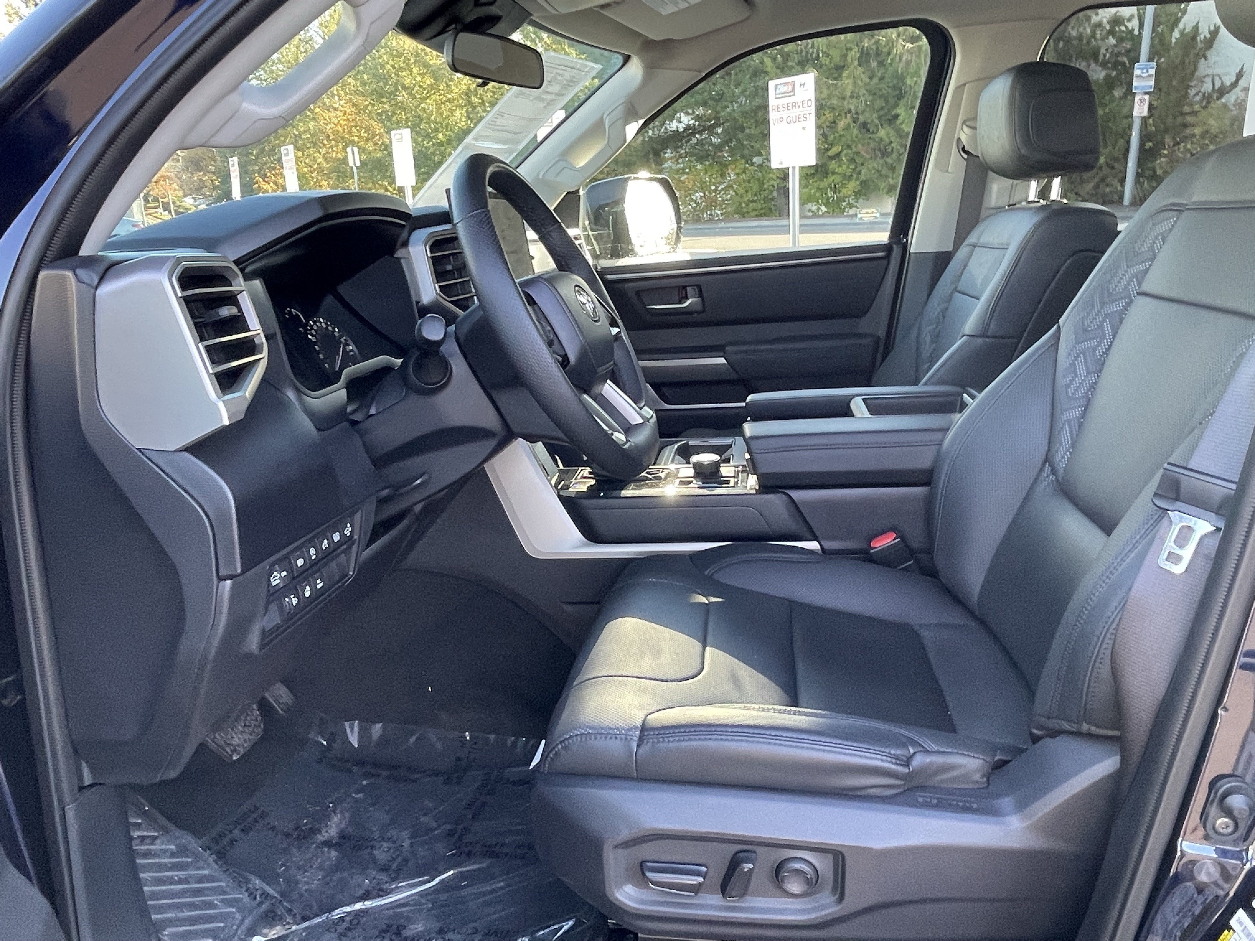 Used 2023 Toyota Tundra SR5 w/ SR5 Premium Package AWD/4WD image 11