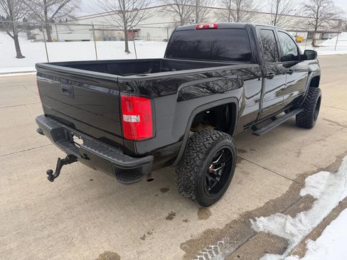 Used 2017 GMC Sierra 1500 Base 4x4 4dr Double Cab 6.5 ft image 6