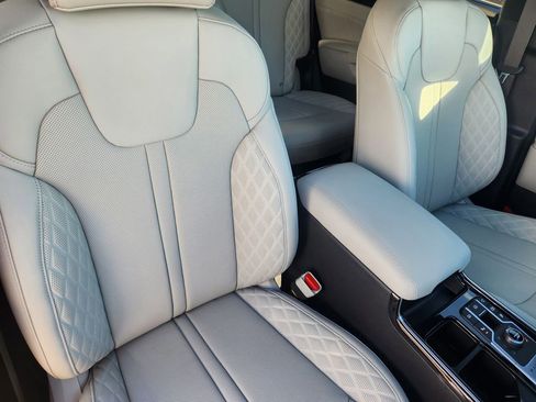 New 2026 Kia Sorento SX Prestige image 17