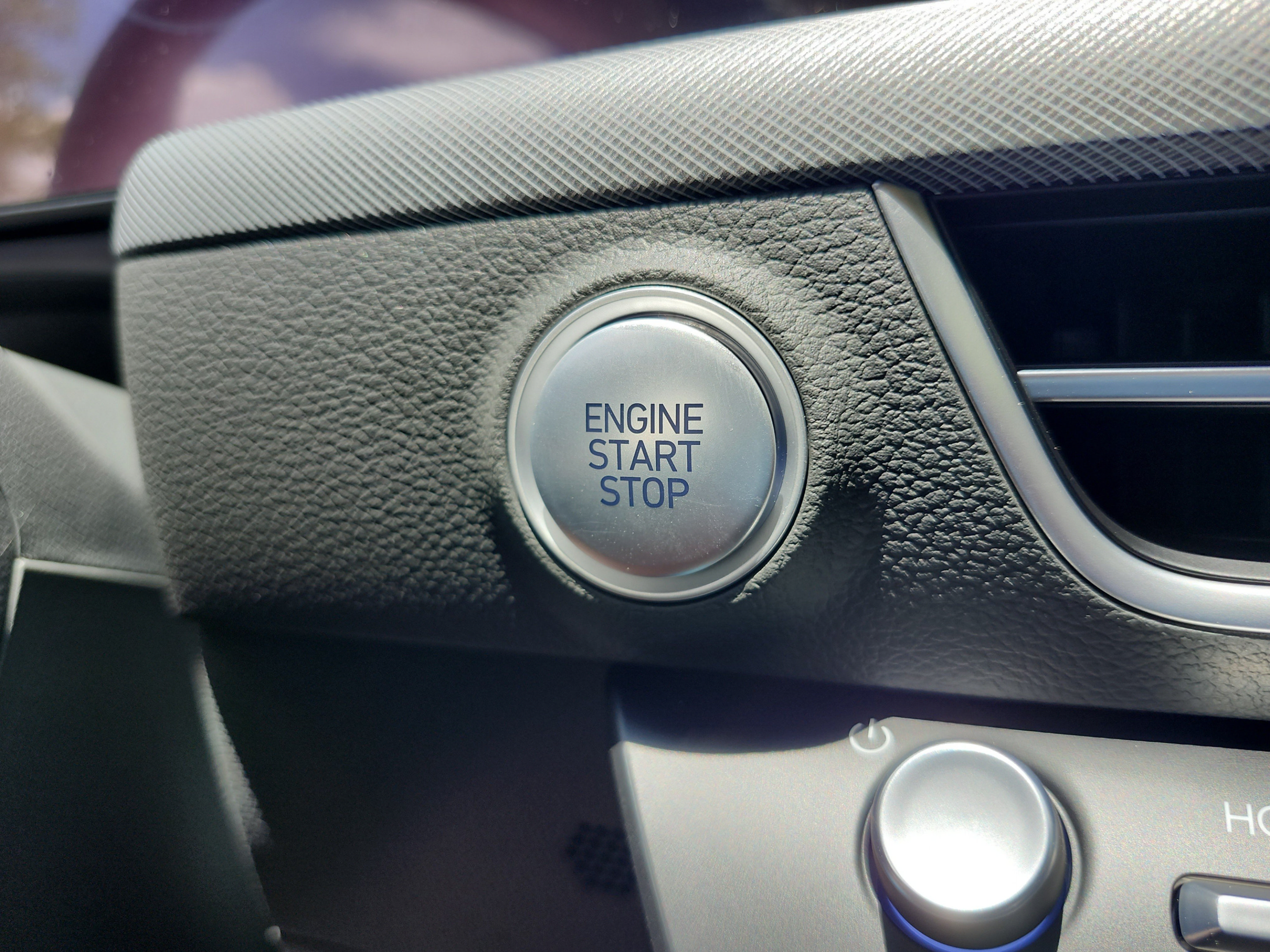 New 2026 Hyundai Sonata Limited FWD image 24