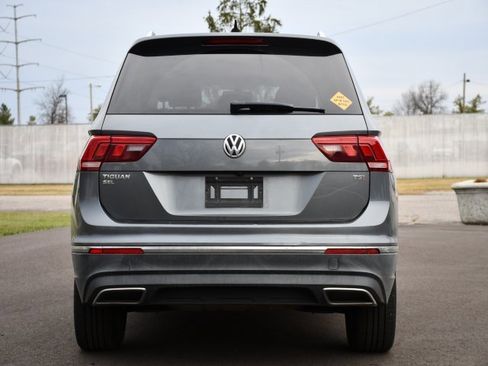 Used 2018 Volkswagen Tiguan SEL image 6
