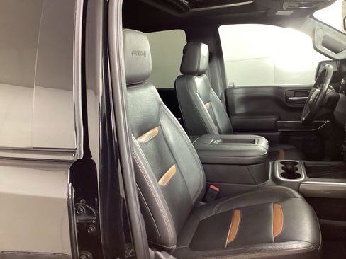 Used 2019 GMC Sierra 1500 AT4 w/ AT4 Premium Package AWD/4WD image 8