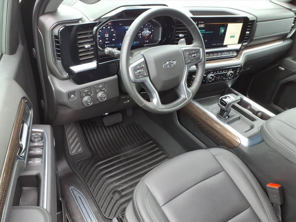 Used 2026 Chevrolet Silverado 1500 RST w/ Convenience Package II AWD/4WD image 20