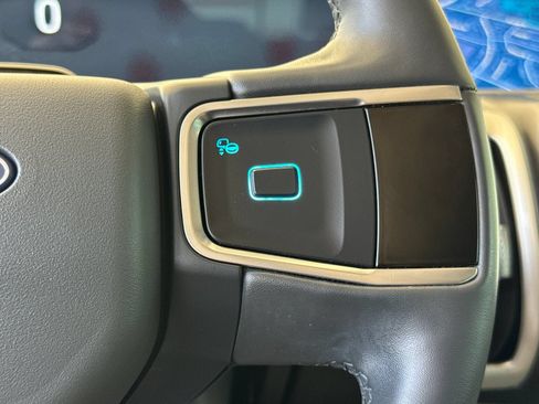 Used 2025 Ford Expedition Active AWD/4WD image 36