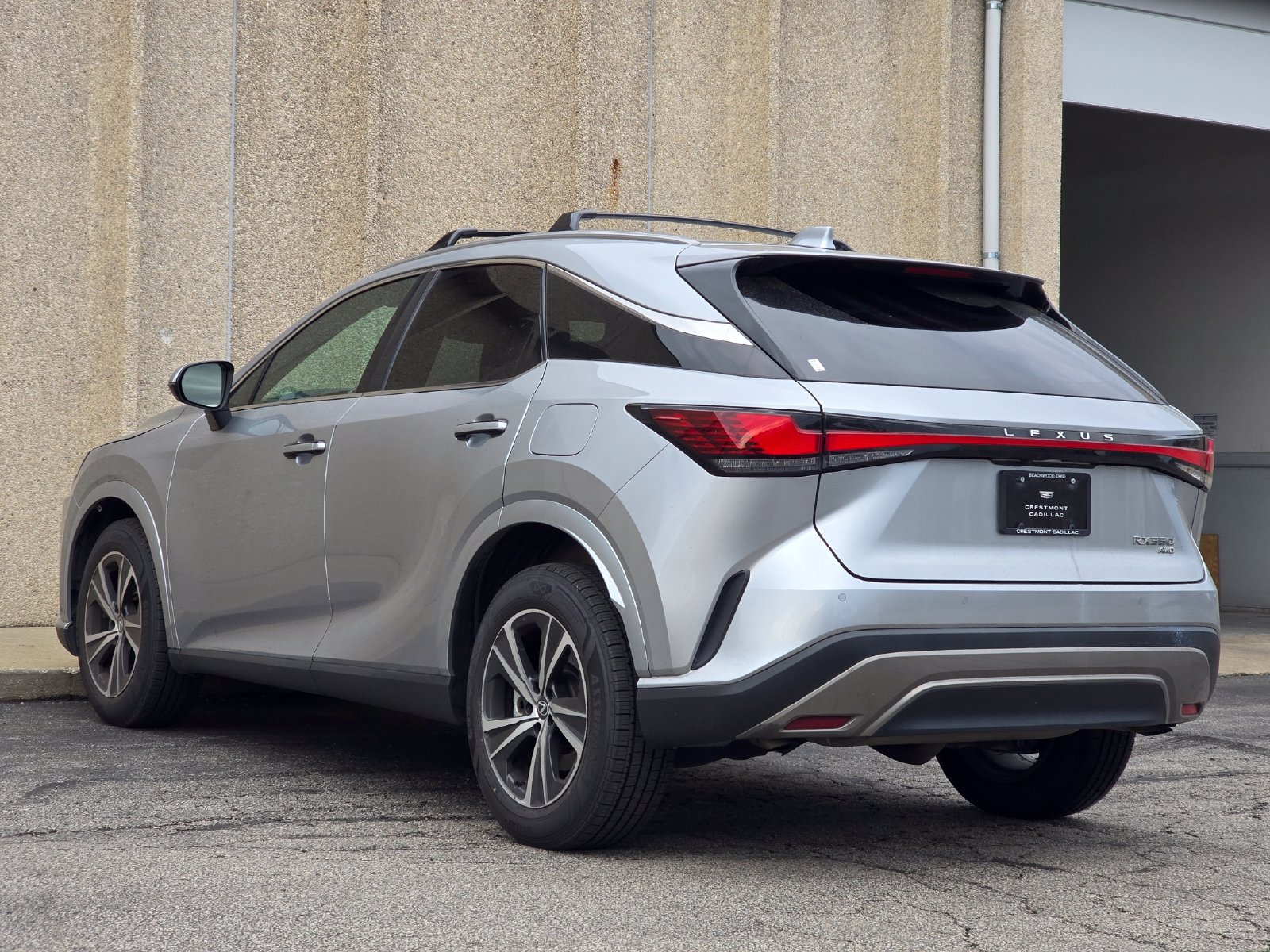 Used 2023 Lexus RX 350 Premium w/ Accessory Package AWD/4WD image 16