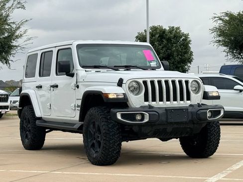 Used 2022 Jeep Wrangler Unlimited Sahara w/ Safety Group AWD/4WD image 3