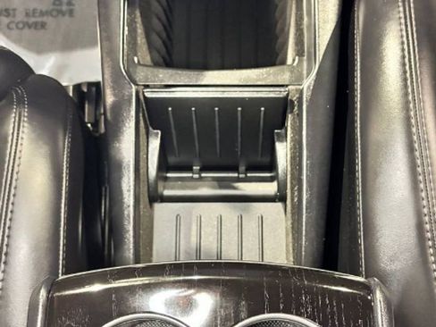 Used 2018 Tesla Model X 75D image 38