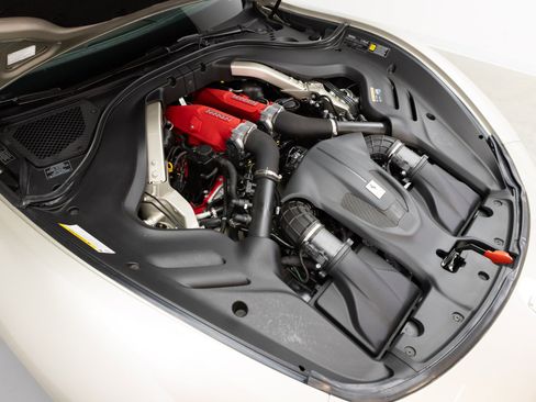 Certified 2024 Ferrari Roma Spider image 92