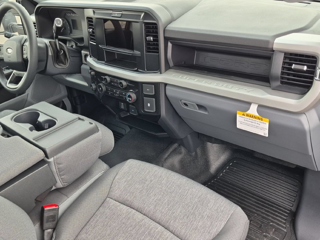 New 2027 Ford F250 XL w/ XL Off-Road 33" Tire Package AWD/4WD image 16
