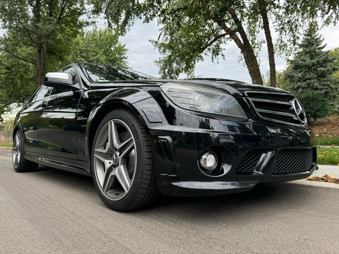 Used 2008 Mercedes-Benz C 63 AMG Sedan w/ Multimedia Pkg image 37