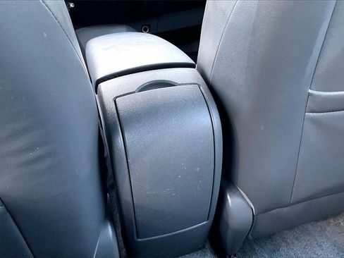 Used 2007 Toyota Prius Touring image 10