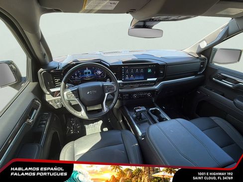 Used 2024 Chevrolet Silverado 1500 LT Trail Boss w/ LT Trail Boss Premium Package AWD/4WD image 27