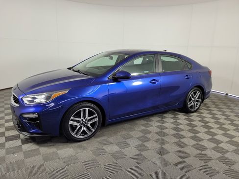 Used 2019 Kia Forte S w/ S Premium Package FWD image 2