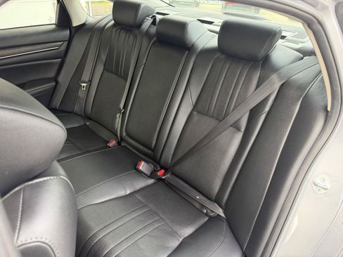 Used 2021 Honda Accord EX-L image 29