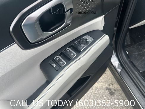 New 2025 Kia Sorento EX AWD/4WD image 11