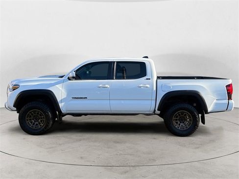 Used 2023 Toyota Tacoma Trail Edition image 2