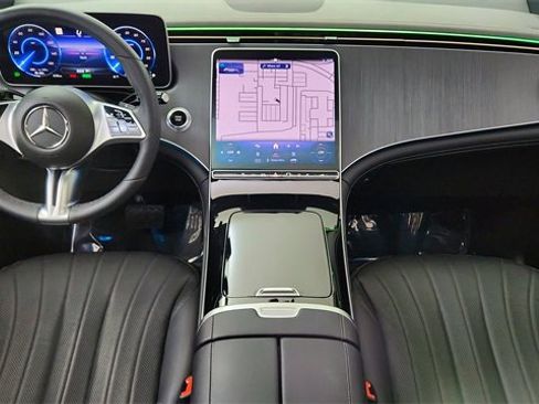 Used 2023 Mercedes-Benz EQE 500 4MATIC SUV w/ Exclusive Trim Package image 86