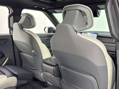 Used 2024 Kia EV9 GT-Line image 38