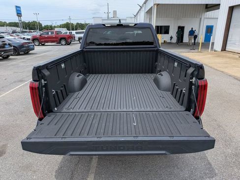 Used 2023 Toyota Tundra Limited w/ Power Package AWD/4WD image 32