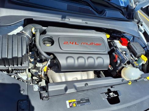 Used 2022 Jeep Compass Latitude w/ Convenience Group image 28