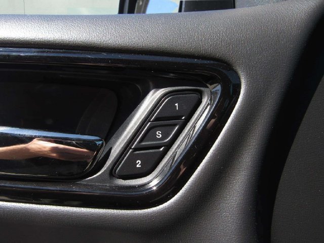 Used 2021 Dodge Durango SRT w/ Premium Interior Group AWD/4WD image 24